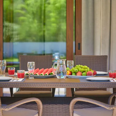 Giovanna By Interhome Porec