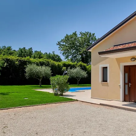 Giovanna By Interhome Holiday home Porec