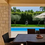 Giovanna By Interhome
