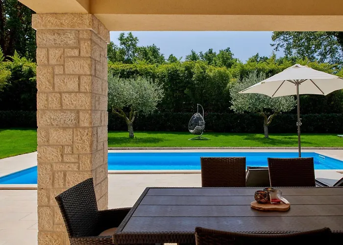 Giovanna By Interhome