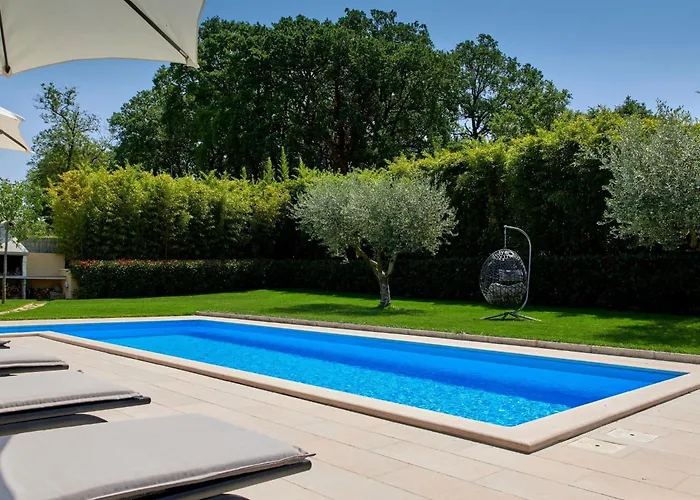 Giovanna By Interhome *