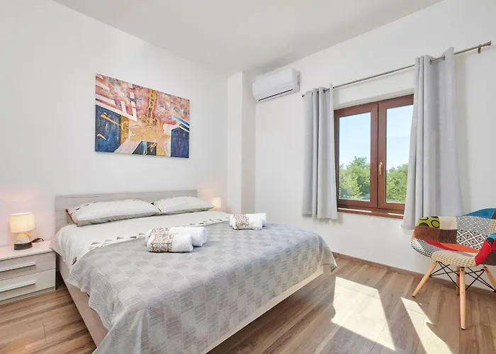 Giovanna By Interhome